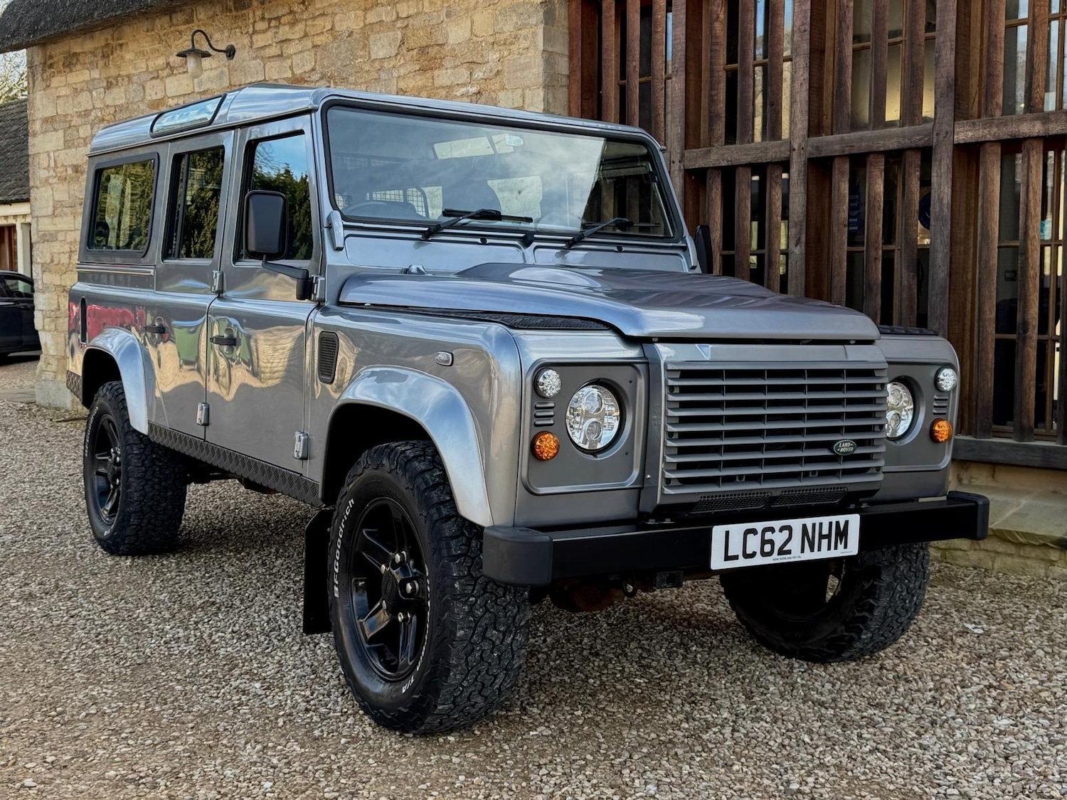 Used Land Rover Defender 2012 for sale - 77718235: Photo 5