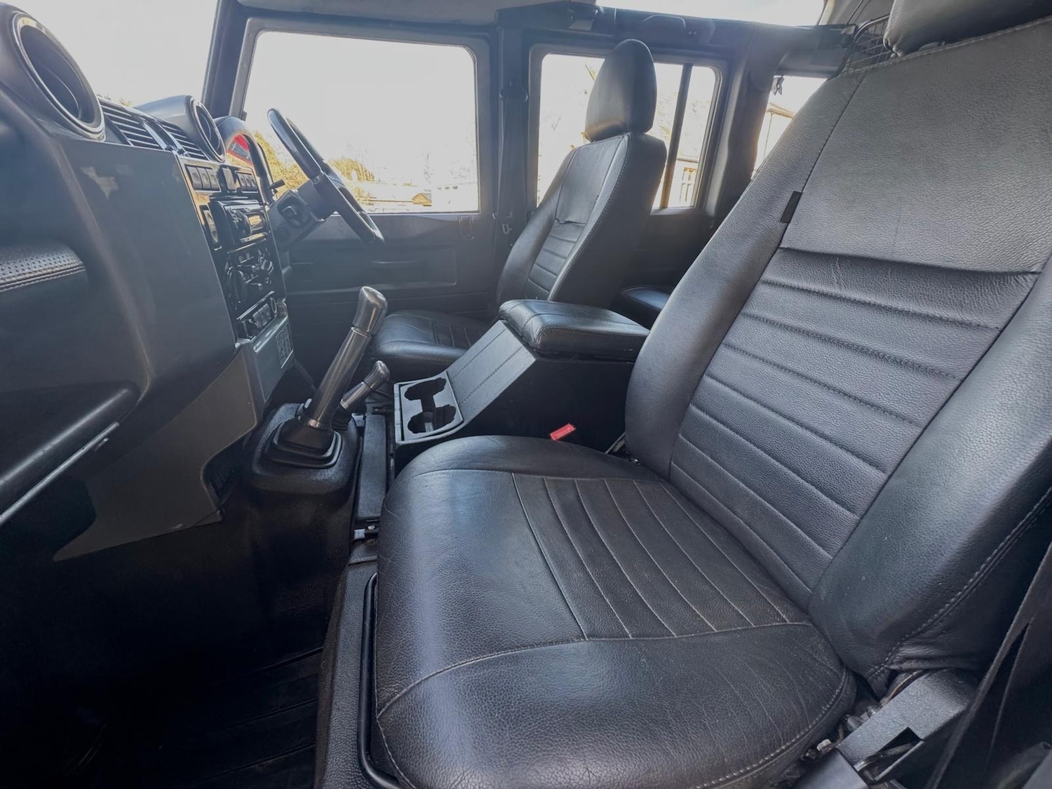 Used Land Rover Defender 2012 for sale - 77718235: Photo 9