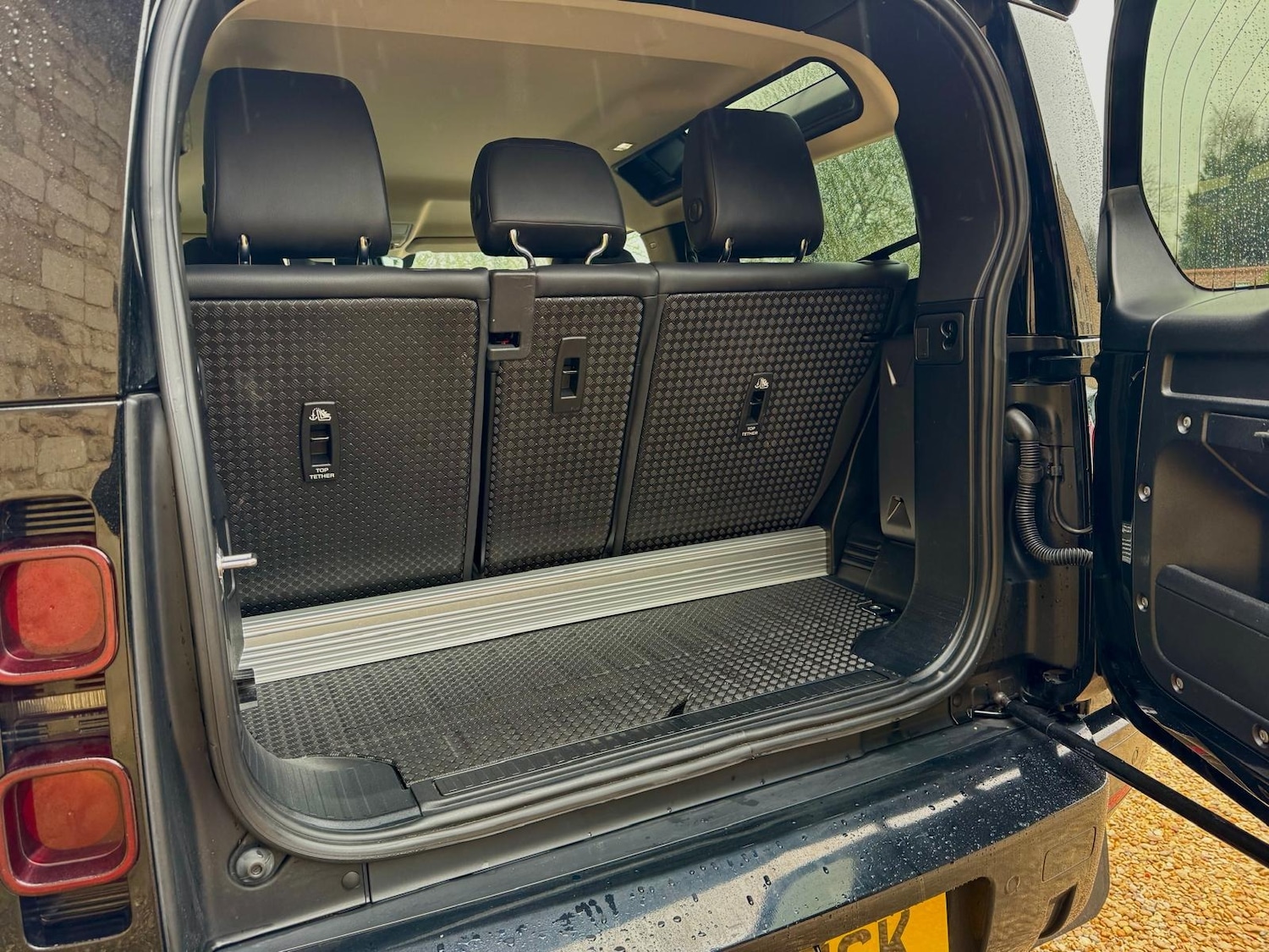 Used Land Rover Defender 2021 for sale - 77545318: Photo 13