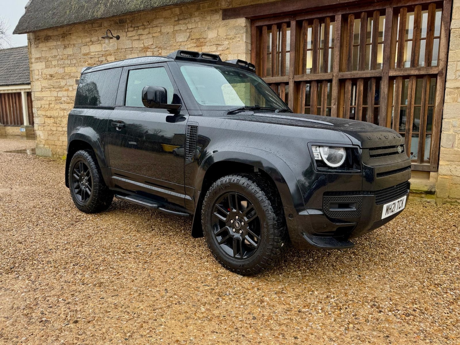 Used Land Rover Defender 2021 for sale - 77545318: Photo 4