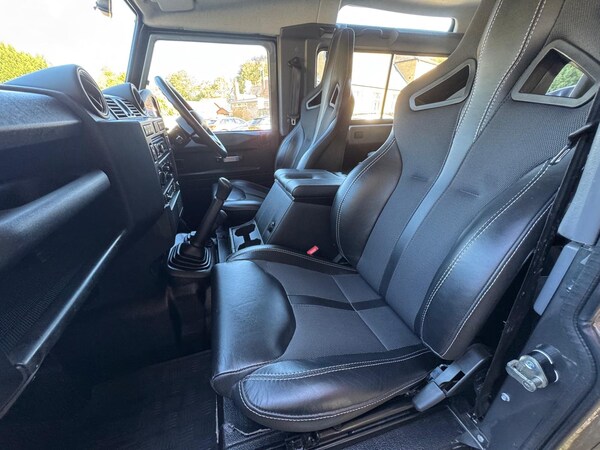 Used Land Rover Defender 2014 for sale - 75891542: Photo 14