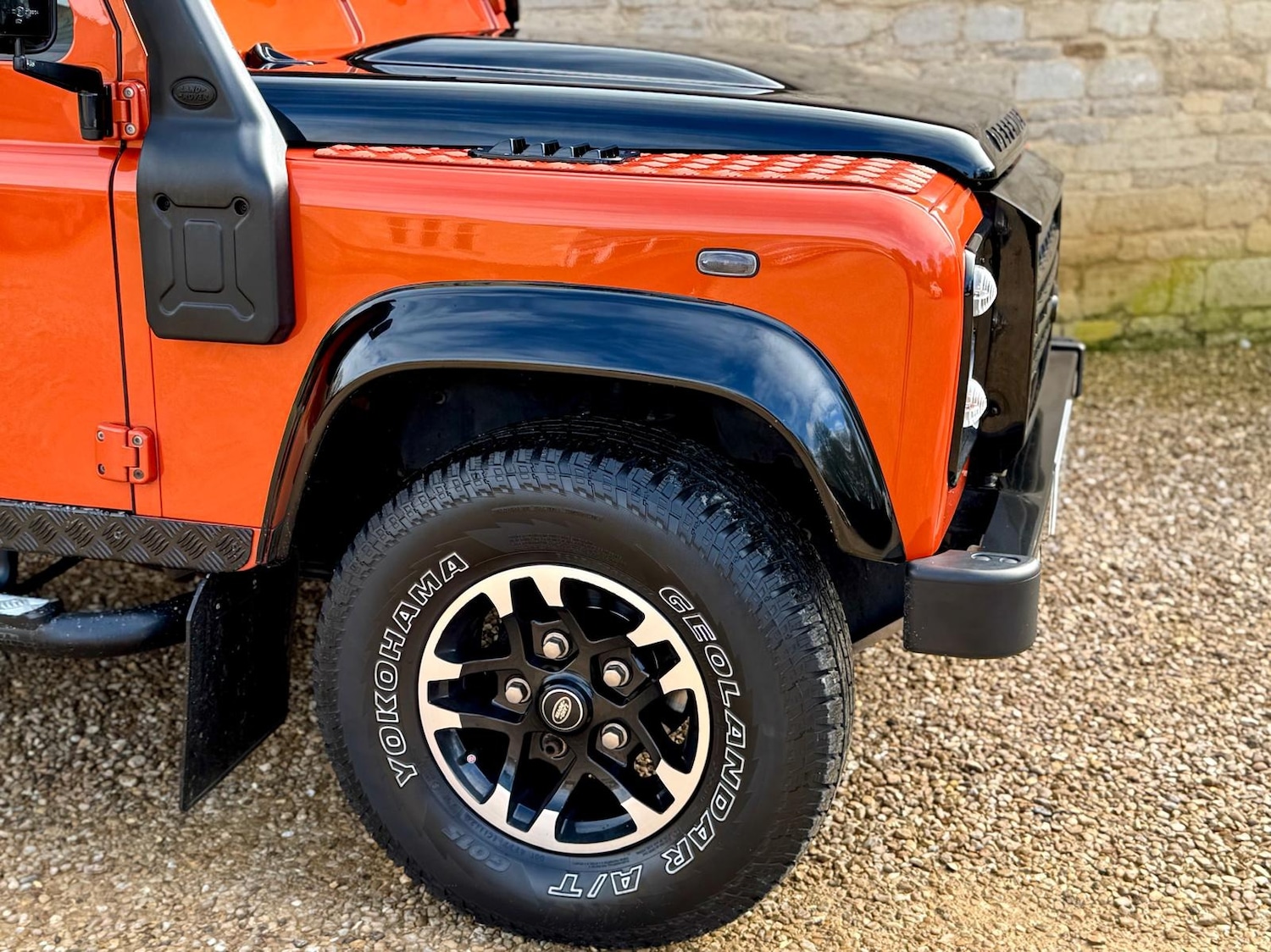 Used Land Rover Defender 2015 for sale - 77718247: Photo 9