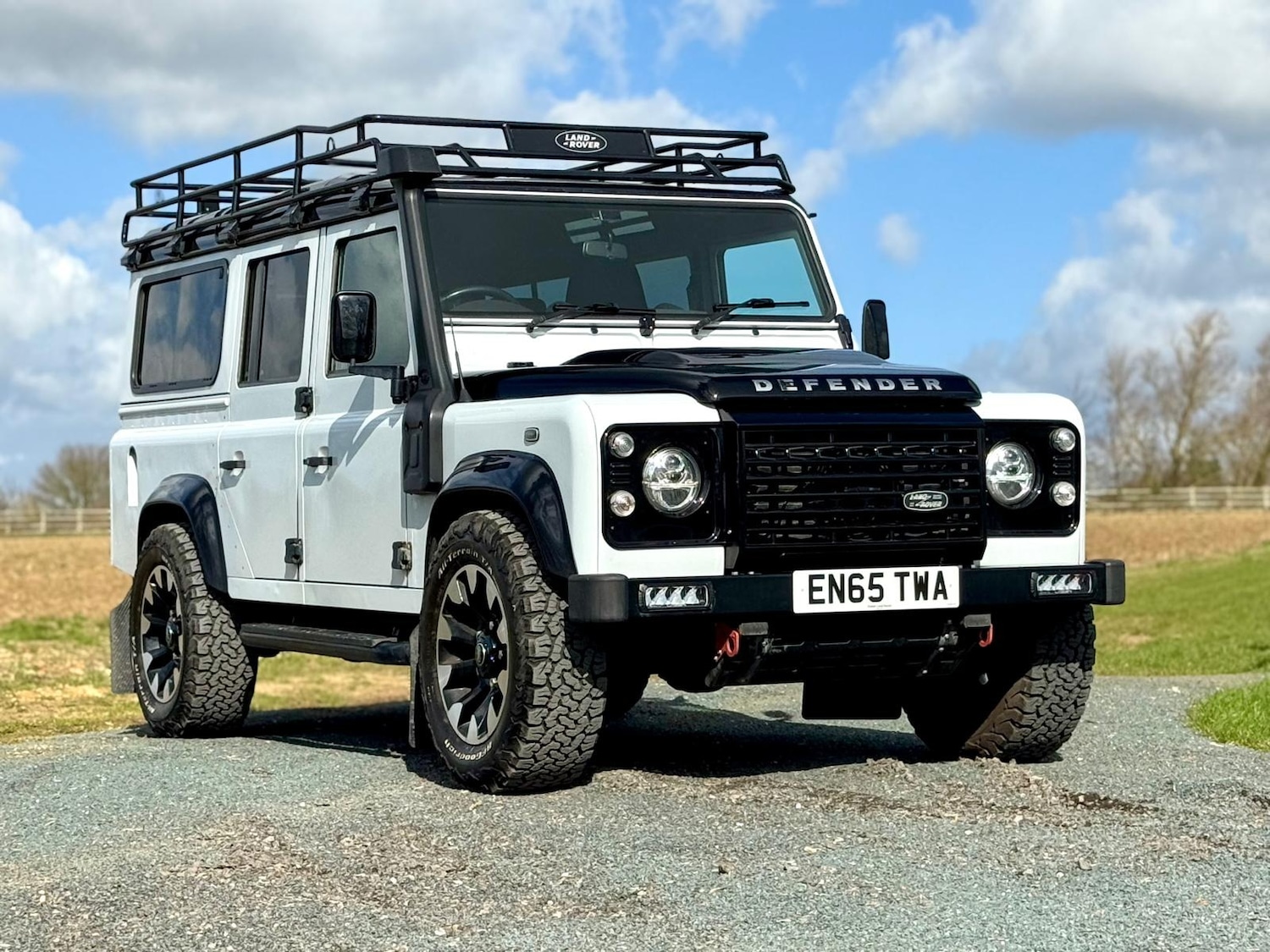 Used Land Rover Defender 2016 for sale - 77888966: Photo 18
