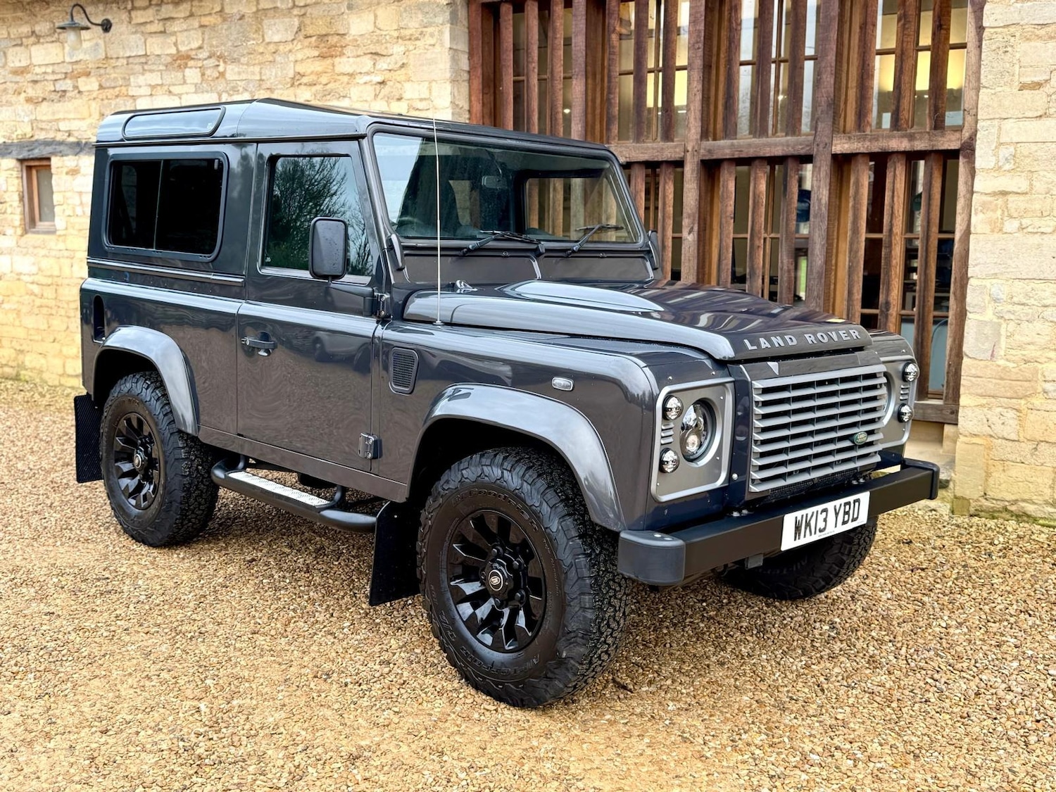 Used Land Rover Defender 2013 for sale - 77335748: Photo 2