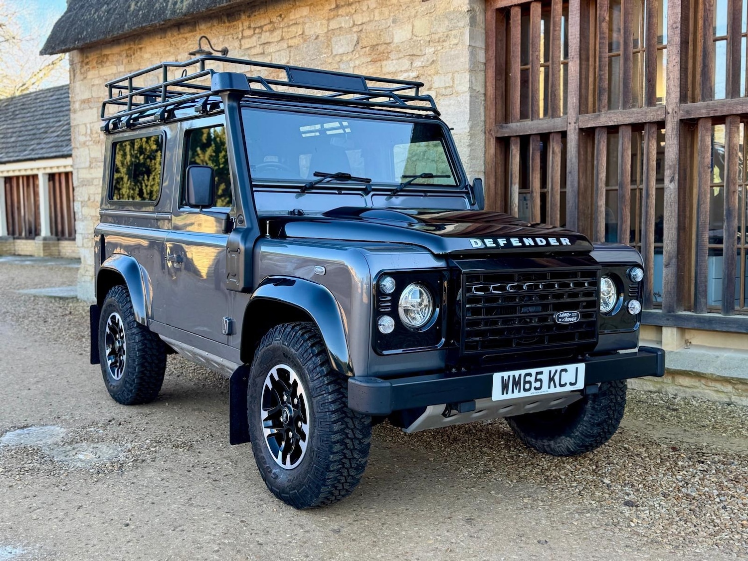 Used Land Rover Defender 2016 for sale - 77285885: Photo 1