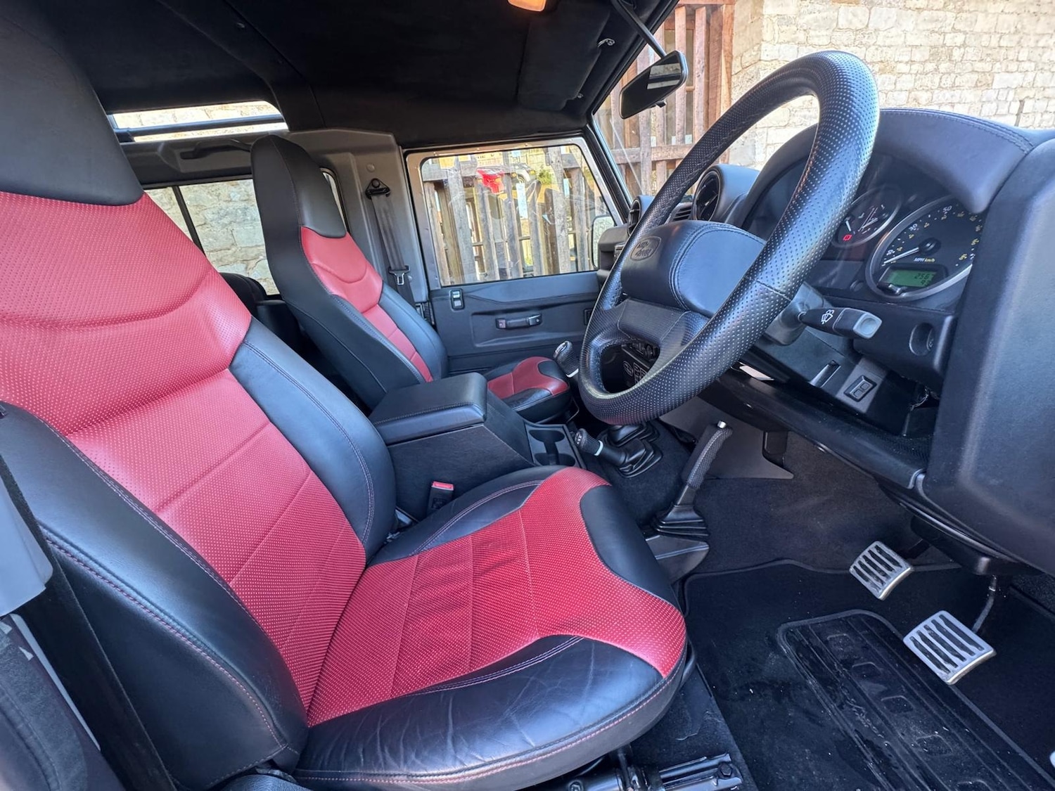 Used Land Rover Defender 2016 for sale - 77285885: Photo 13