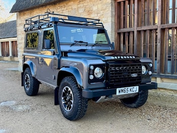 Used Land Rover Defender 2016 for sale - 77285885: Photo