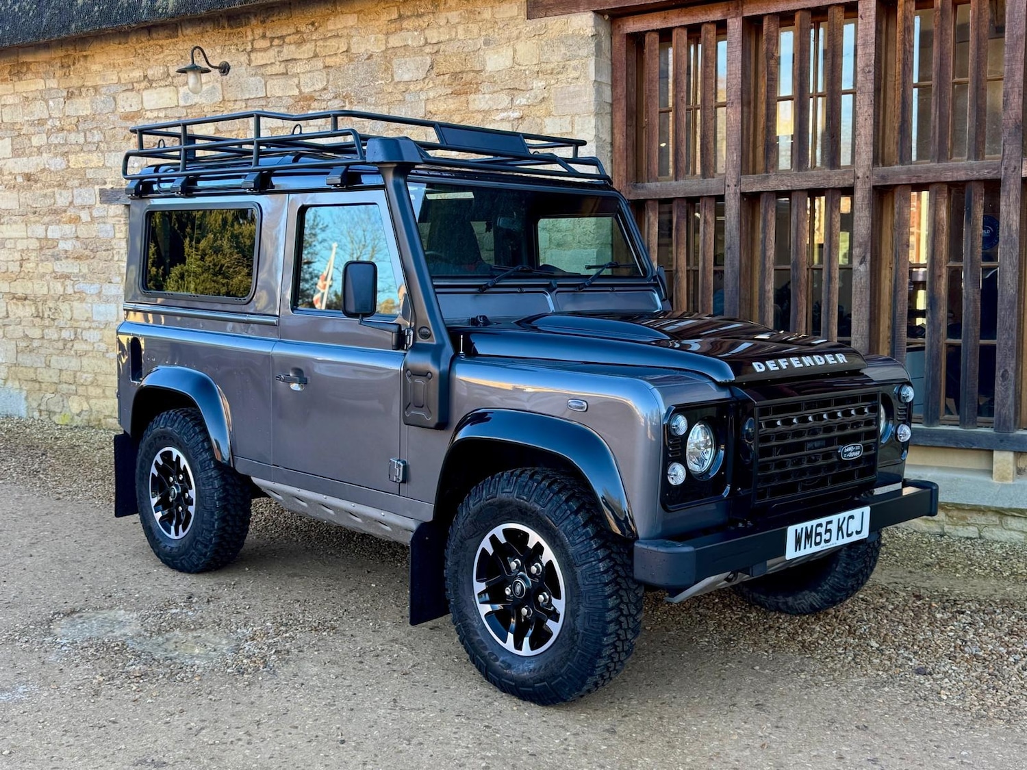 Used Land Rover Defender 2016 for sale - 77285885: Photo 2