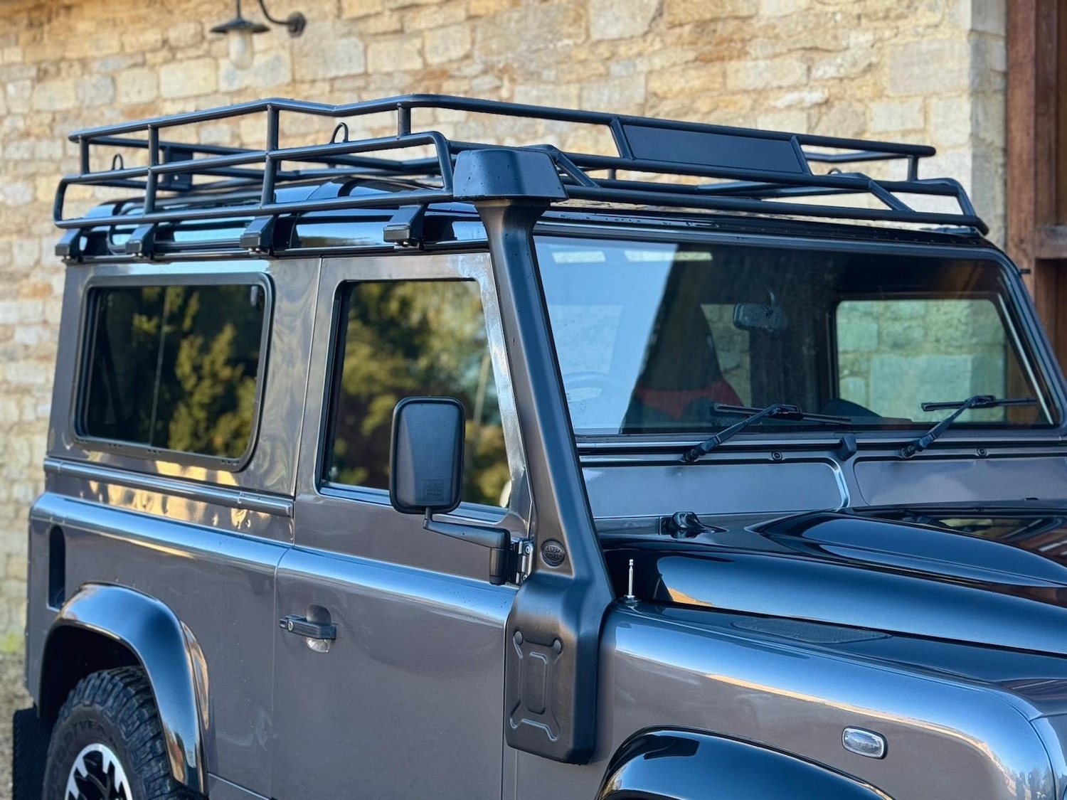 Used Land Rover Defender 2016 for sale - 77285885: Photo 4