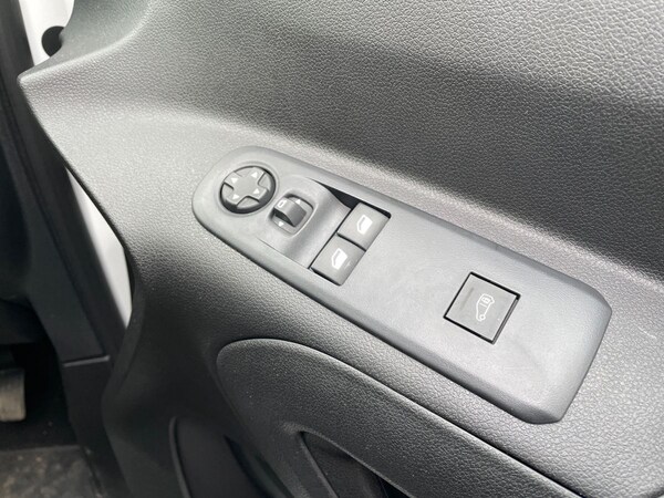 Used Vauxhall Combo 2021 for sale - 69582916: Photo 23