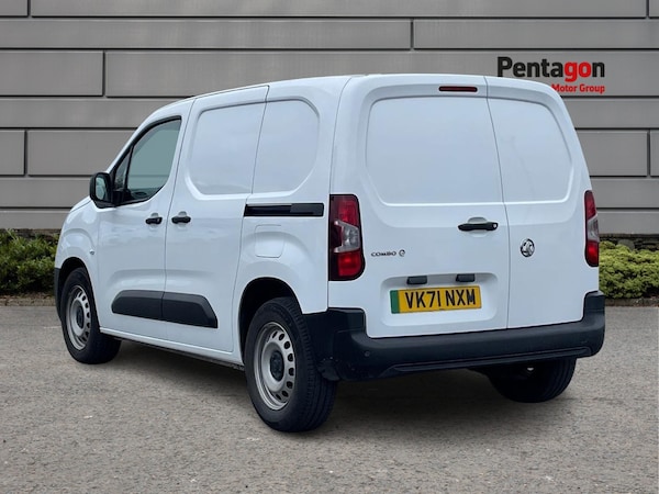 Used Vauxhall Combo 2021 for sale - 69582916: Photo 2