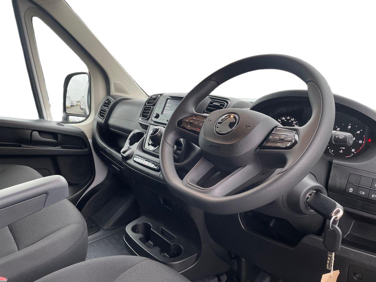 Used Vauxhall Movano 2025 for sale - 76268085: Photo 6