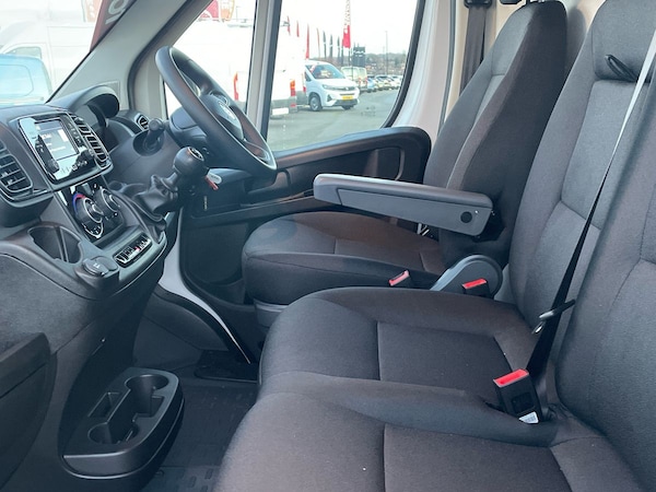 Used Vauxhall Movano 2025 for sale - 76268085: Photo 9