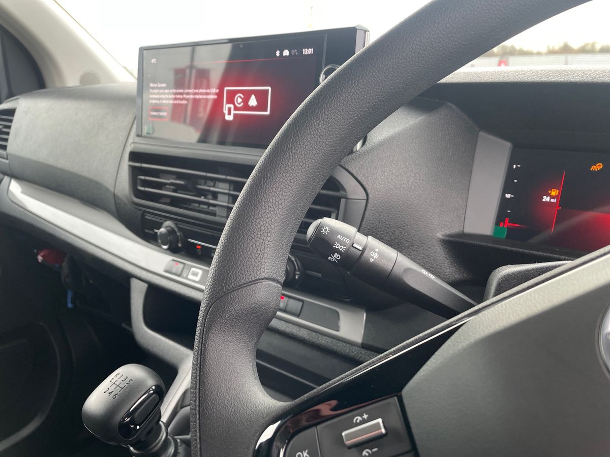 Used Vauxhall Vivaro 2025 for sale - 77089631: Photo 28