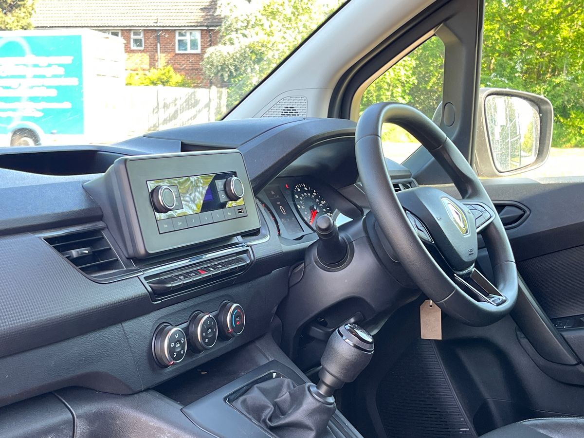 Used Renault Kangoo 2023 for sale - 76554843: Photo 8