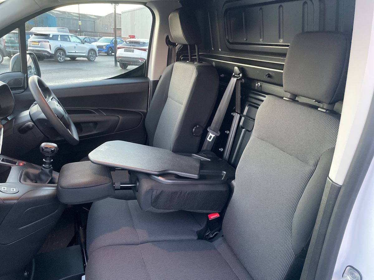 Used Vauxhall Combo 2025 for sale - 76932030: Photo 21