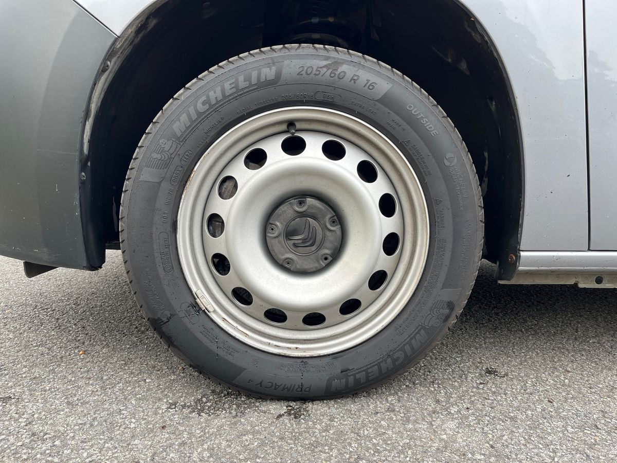 Used Citroen Berlingo 2023 for sale - 76554829: Photo 17