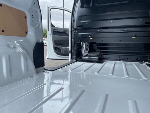 Used Vauxhall Vivaro 2024 for sale - 72711660: Photo 19