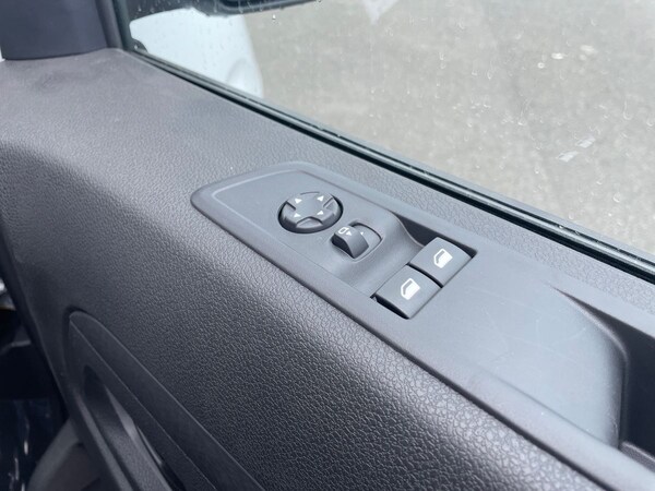 Used Vauxhall Vivaro 2024 for sale - 72711660: Photo 23