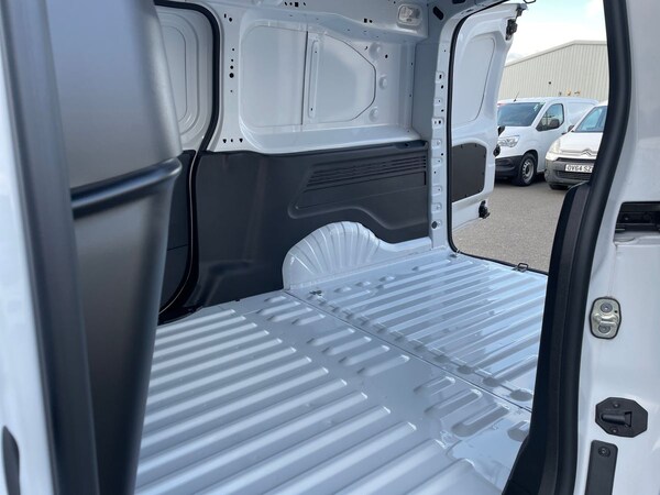 Used Vauxhall Combo 2025 for sale - 76224525: Photo 19