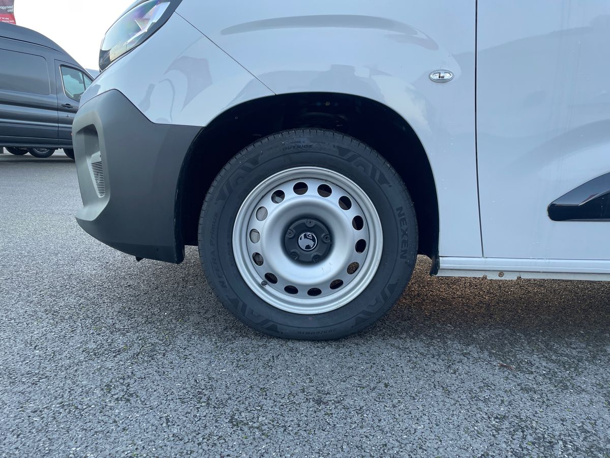 Used Vauxhall Combo 2025 for sale - 76268084: Photo 18