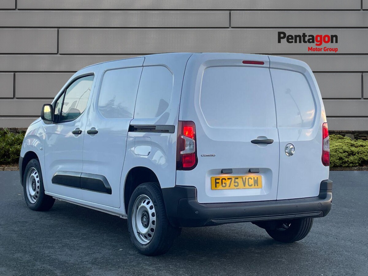Used Vauxhall Combo 2025 for sale - 76268084: Photo 2