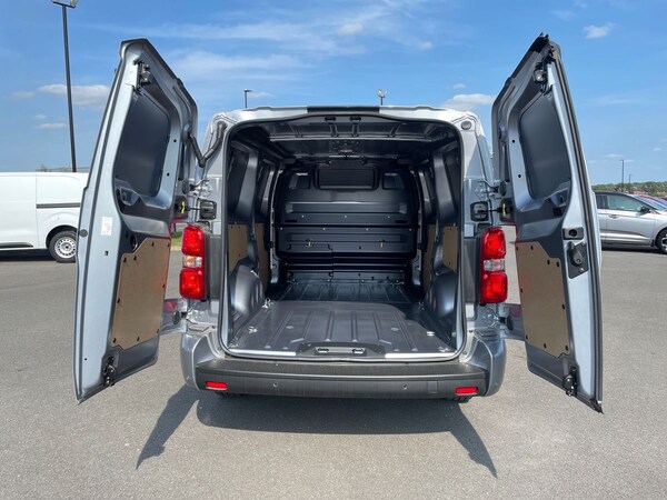 Used Vauxhall Vivaro 2025 for sale - 76224527: Photo 12