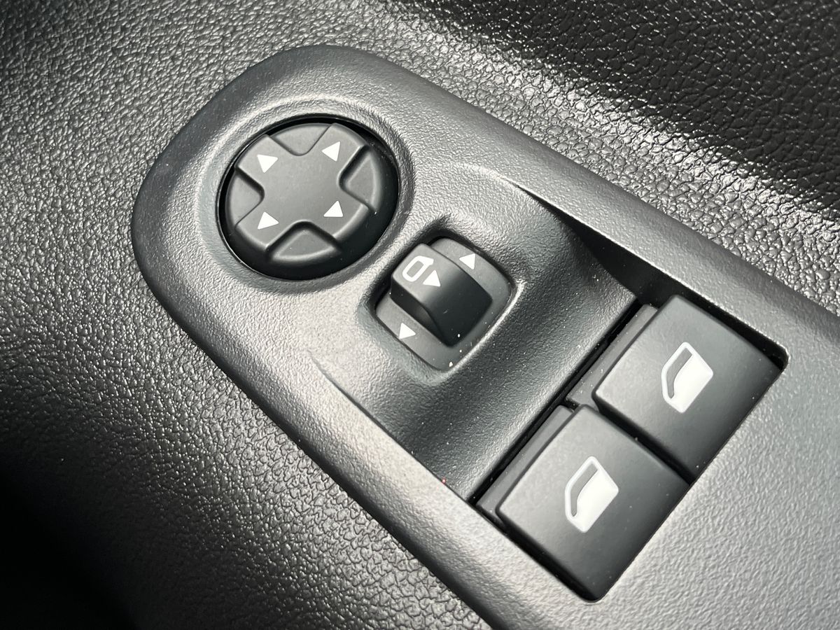 Used Vauxhall Combo 2023 for sale - 76554845: Photo 31