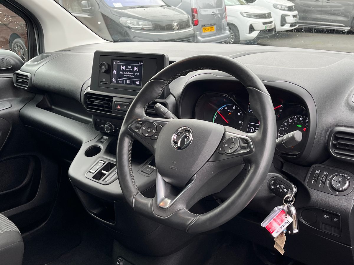 Used Vauxhall Combo 2023 for sale - 76554845: Photo 6