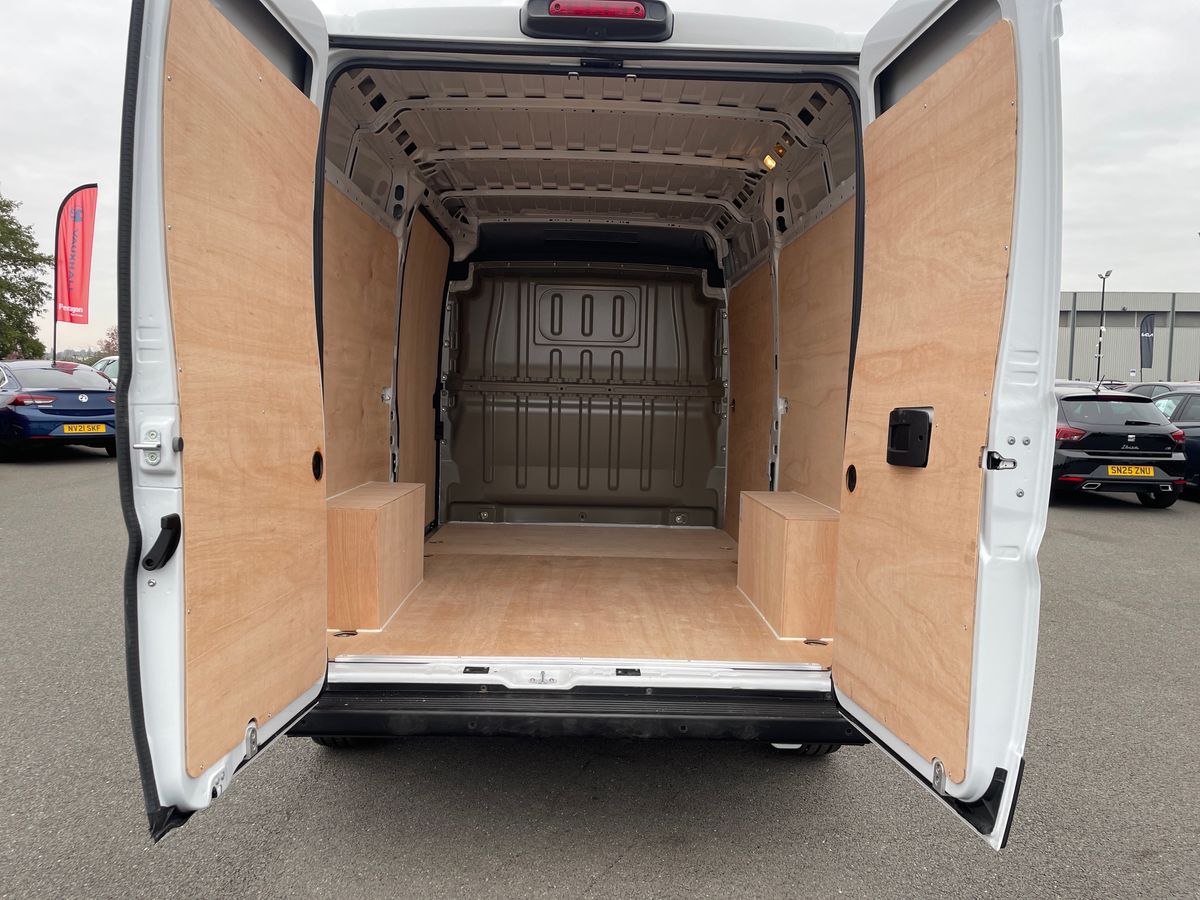 Used Vauxhall Movano 2025 for sale - 76163968: Photo 12