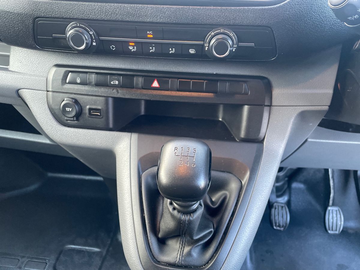 Used Vauxhall Vivaro 2022 for sale - 76554833: Photo 21