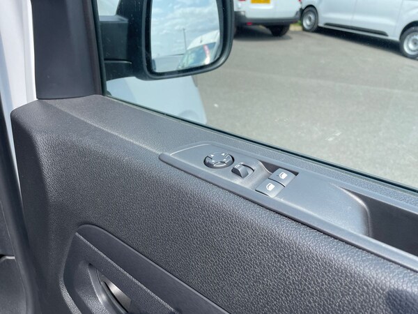 Used Vauxhall Vivaro 2024 for sale - 76280711: Photo 22