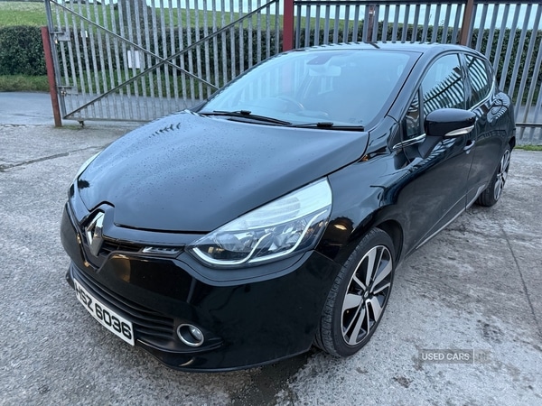 Used Renault Clio 2015 for sale - 76659621: Photo 1