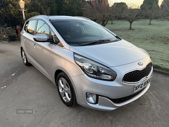 Used Kia Carens 2015 for sale - 77082217: Photo