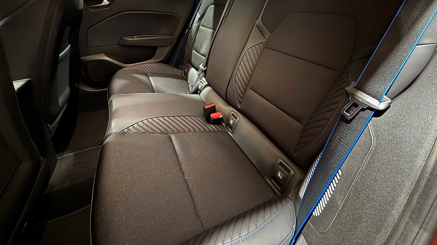 Used Renault Clio 2025 for sale - 77856576: Photo 8