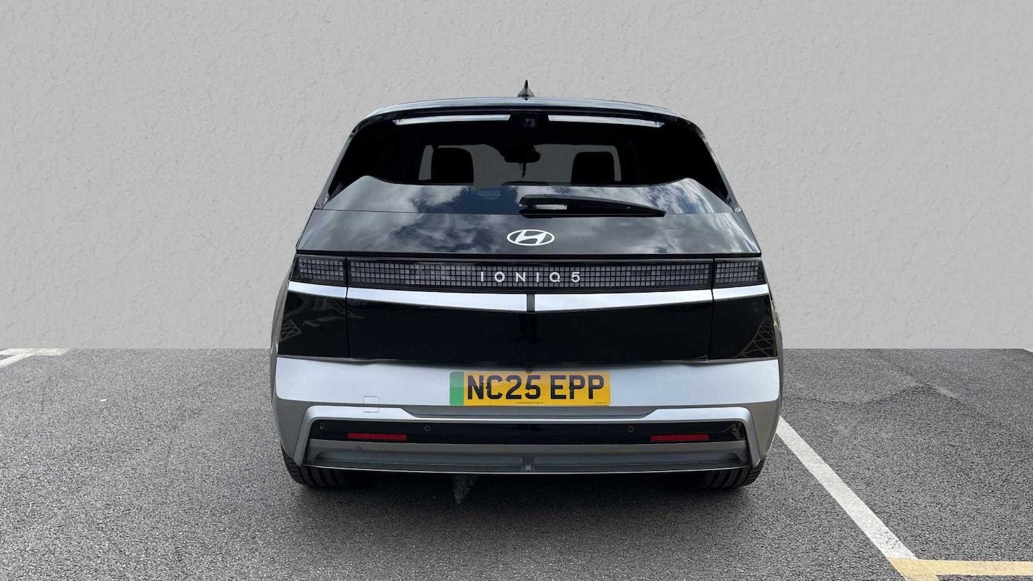 Used Hyundai IONIQ 5 2025 for sale - 77857711: Photo 3