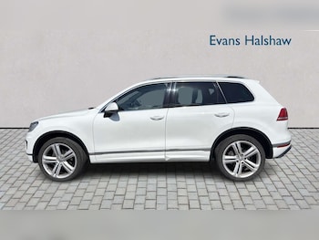 Used Volkswagen Touareg 2017 for sale - 78338125: Photo