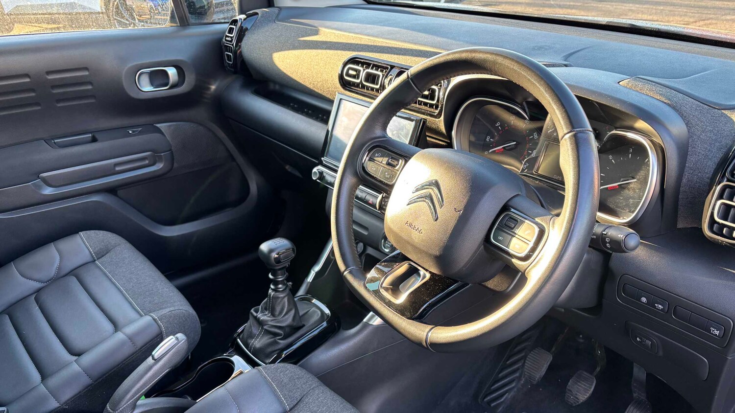 Used Citroen C3 Aircross for sale - 77857077: Photo 8