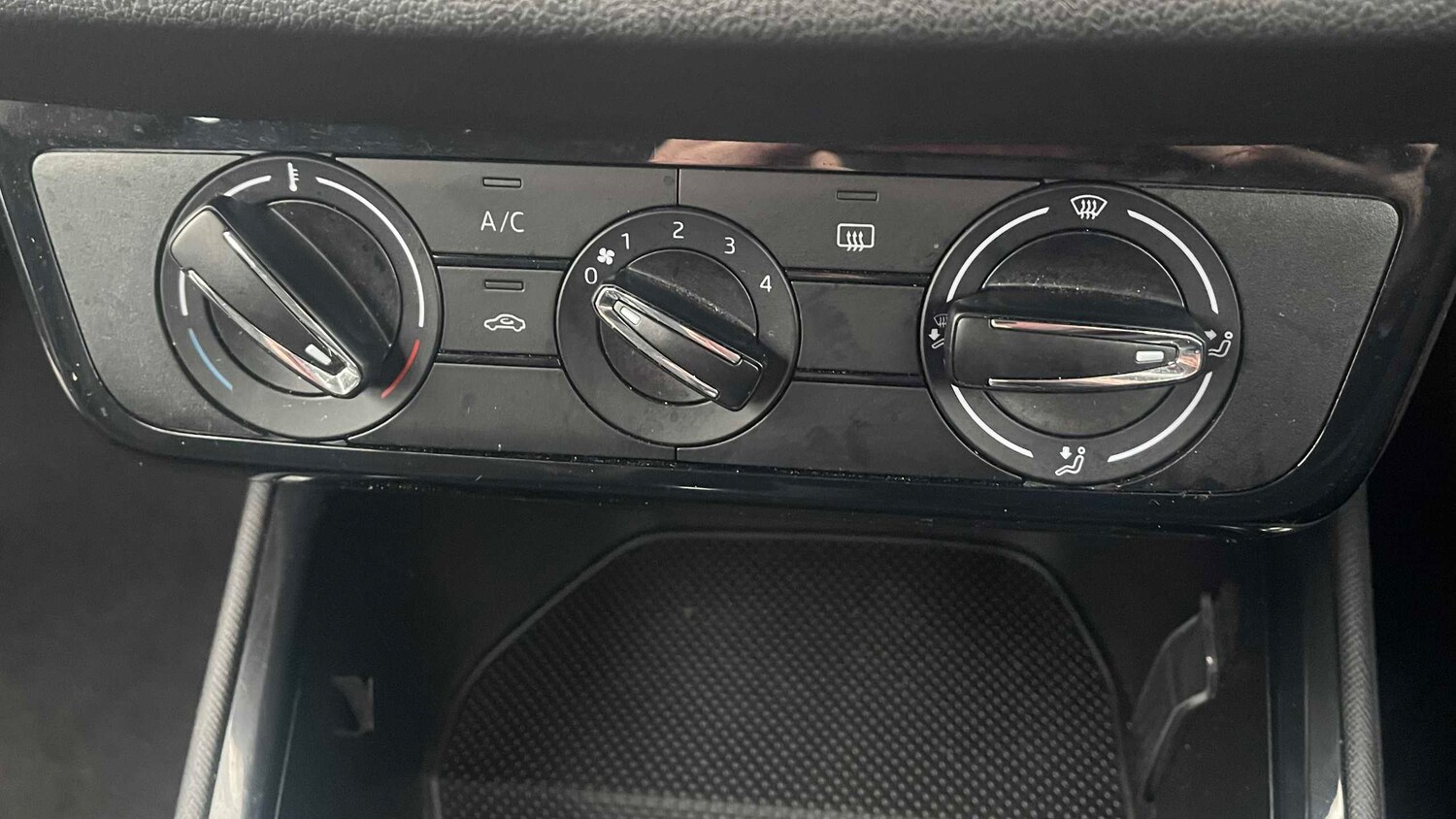 Used Skoda Fabia for sale - 77861962: Photo 22