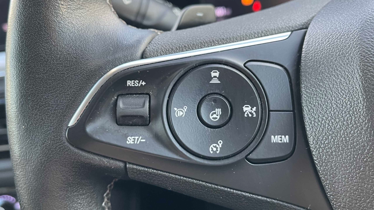 Used Vauxhall Grandland 2023 for sale - 77858819: Photo 19