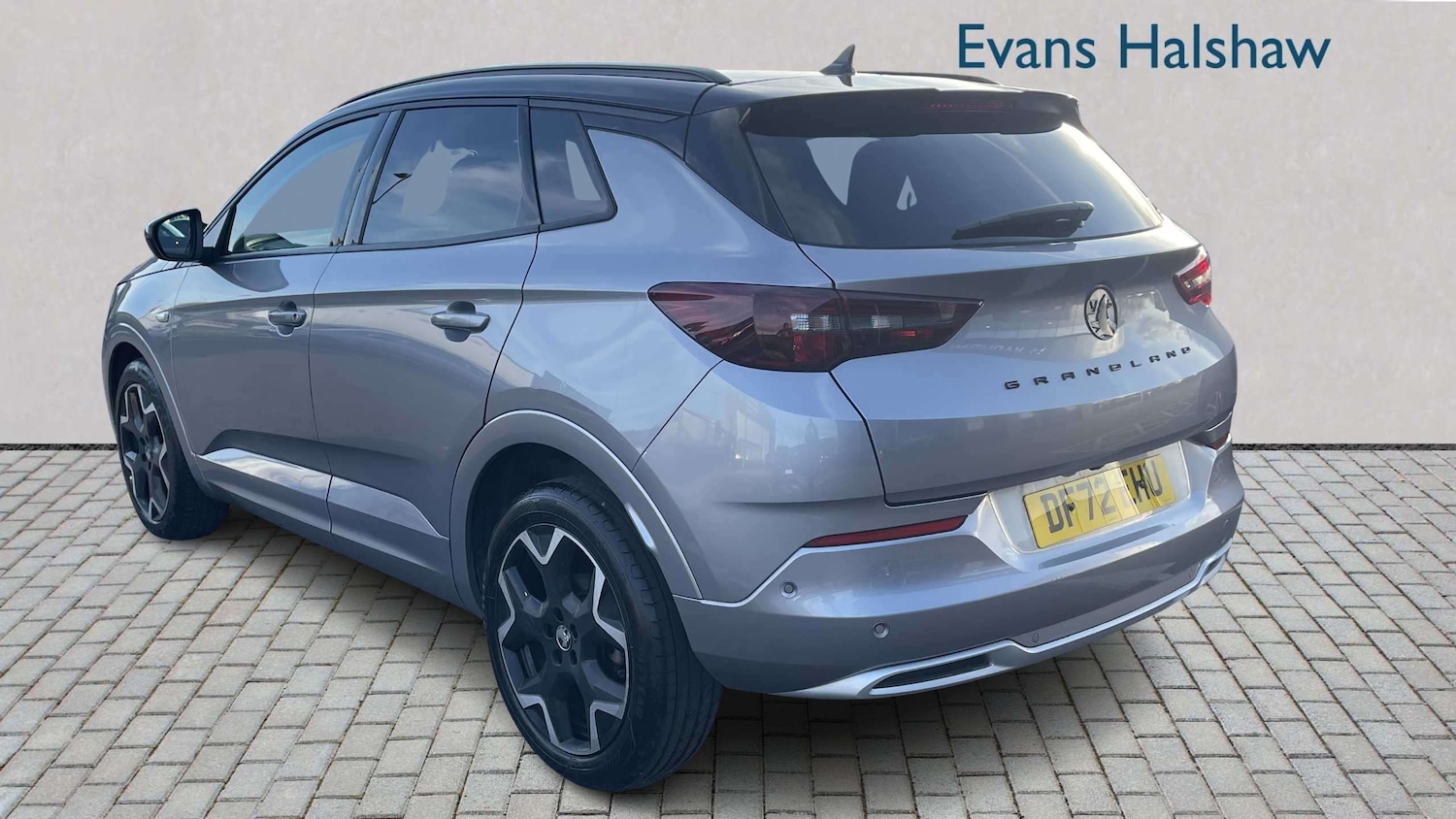 Used Vauxhall Grandland 2023 for sale - 77858819: Photo 3