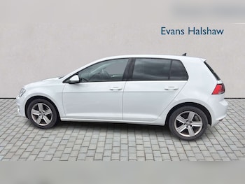 Used Volkswagen Golf 2016 for sale - 78893638: Photo