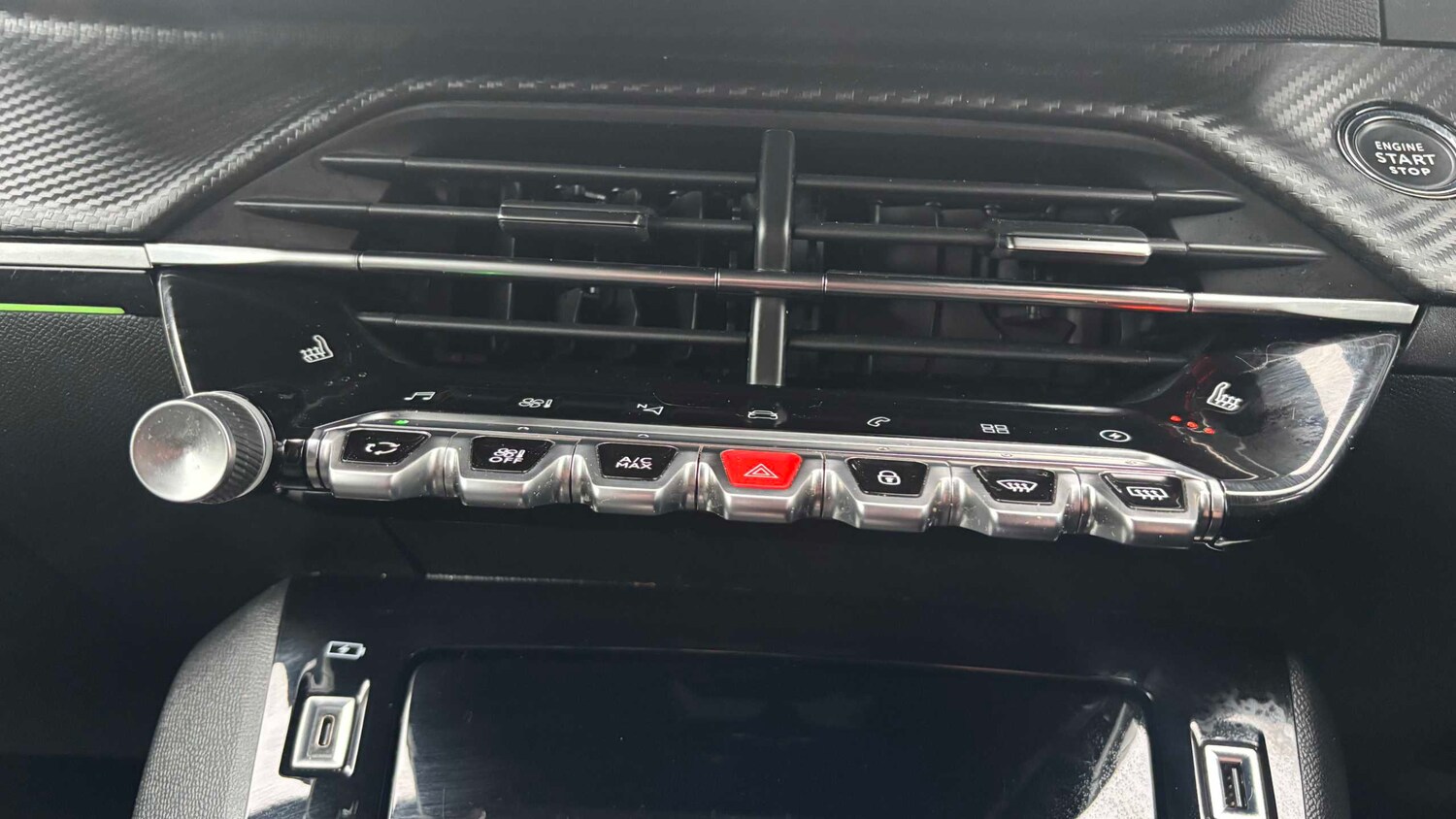 Used Peugeot 2008 for sale - 77861791: Photo 17