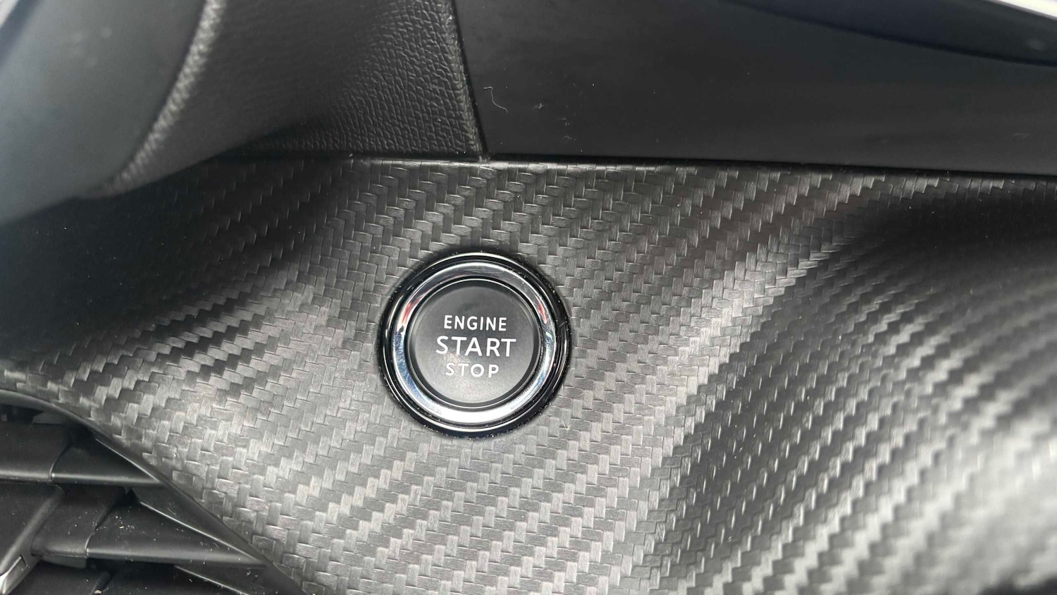 Used Peugeot 2008 for sale - 77861791: Photo 24