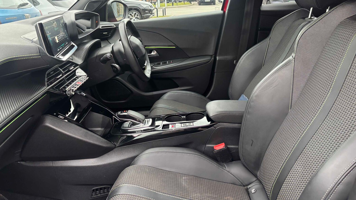 Used Peugeot 2008 for sale - 77861791: Photo 8