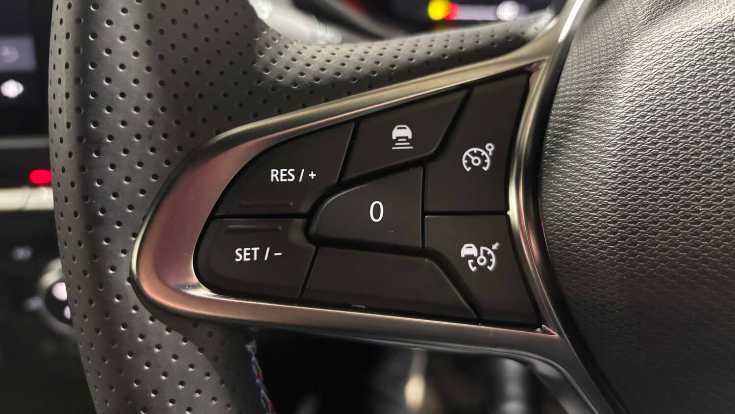 Used Renault Clio for sale - 77862137: Photo 19