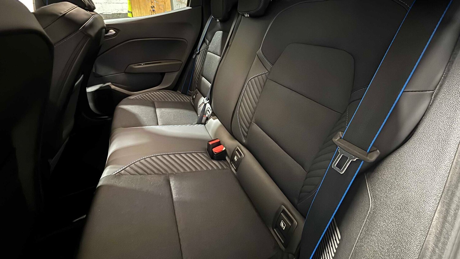 Used Renault Clio for sale - 77862137: Photo 9