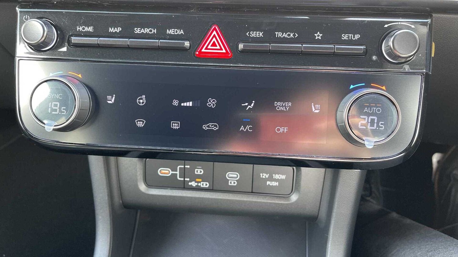 Used Hyundai TUCSON for sale - 77862066: Photo 28