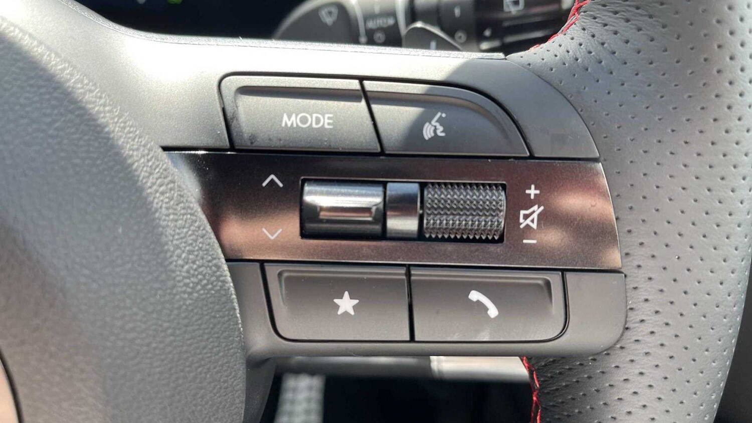 Used Hyundai TUCSON for sale - 77862066: Photo 30