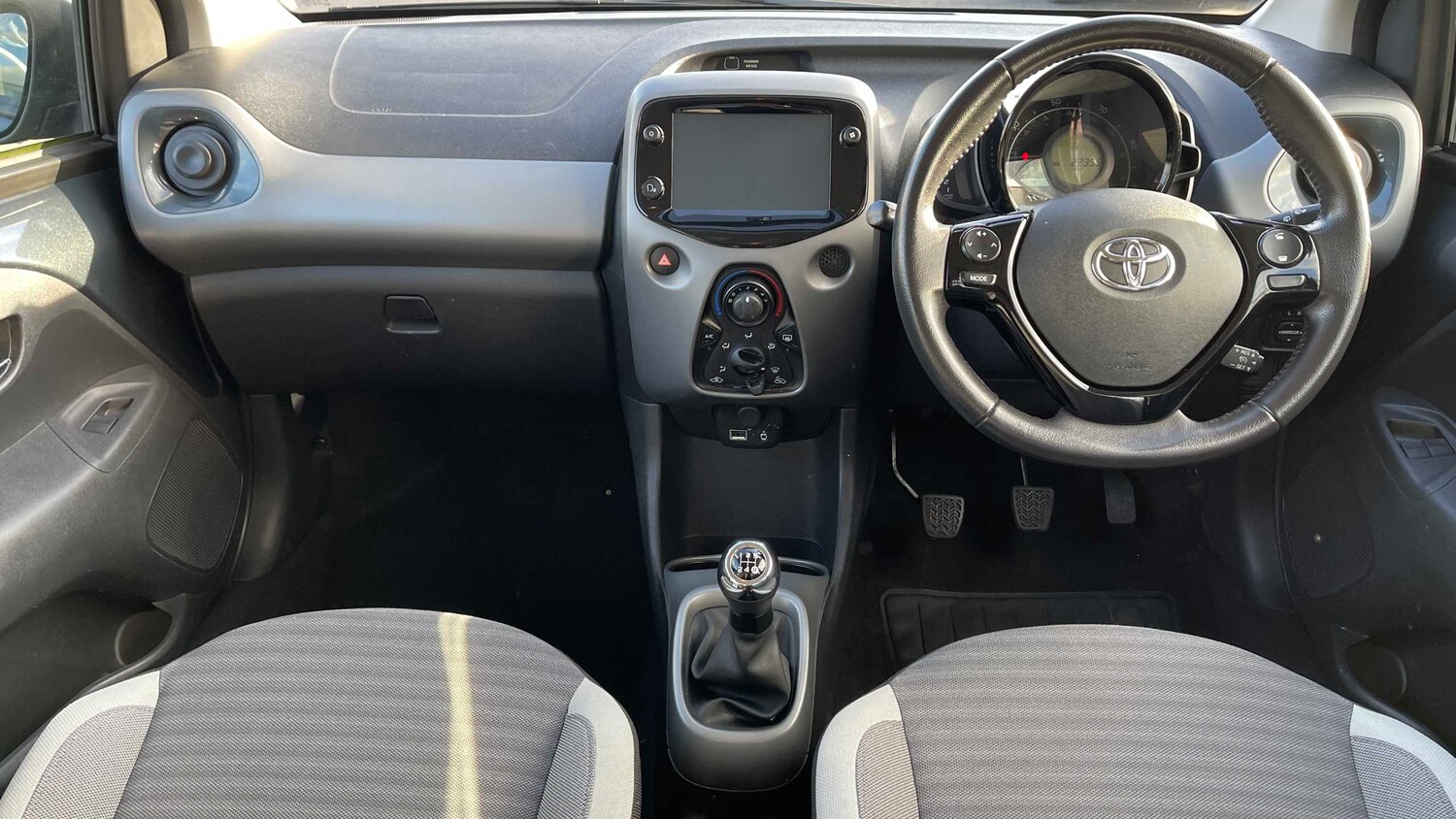 Used Toyota AYGO for sale - 77858029: Photo 10